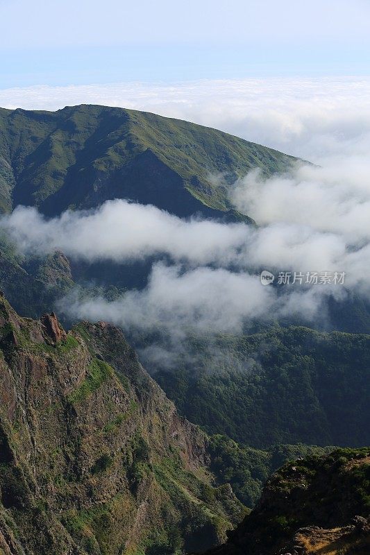 Pico do Areeiro 1818米山区-马德里